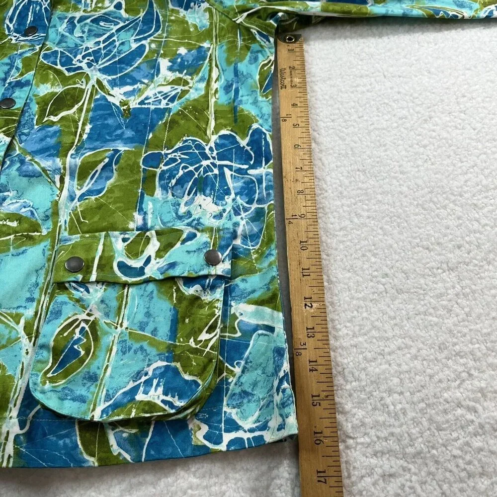 Chico's Women's Artsy Floral Jacket Snap Pockets Lightweight Size 2 L Blue Green